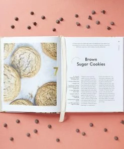 Lucinda's New 100 Cookies