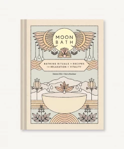 Lucinda's New Moon Bath Book