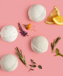 Lucinda's New Bath Bomb Flight