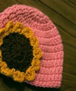 Lucinda's Crochet Sunflower Hat New