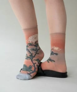 Lucinda's Chrysanthemum Socks 9 Lucinda's Chrysanthemum Socks