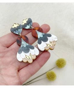 Lucinda's New Pearl Crocus Drop Earrings