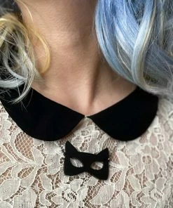 Lucinda's Feline Female Necklace New