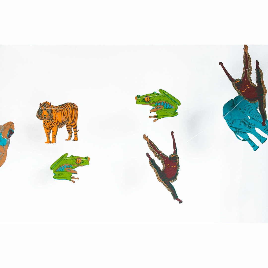 Lucinda's Jungle Animal Garland New 5 Lucinda's Jungle Animal Garland New