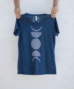 Lucinda's Moon Phase Women's Tee New