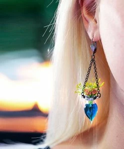 Lucinda's Blossom Vase Earring